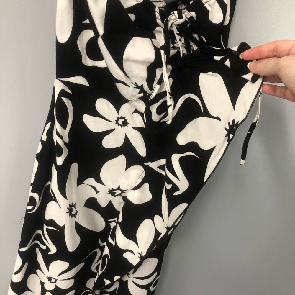 tiki palm hawaiian themed flower black and white vintage y2k strapless - Picture 4 of 11